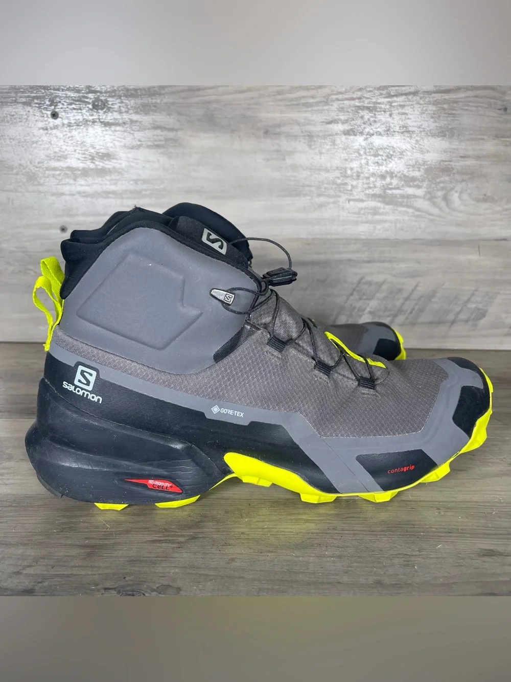 Salomon Cross Hike Tracker Mens 10 Goretex Boots Mid GTX2 Lime Gray Gorpcore
